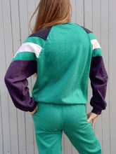 Charger l'image dans la galerie, Survêtement vintage Floria - Sweat-shirt et jogging Adidas. Vert et violet. Taille S, 36, 38.