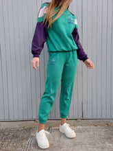 Charger l'image dans la galerie, Survêtement vintage Floria - Sweat-shirt et jogging Adidas. Vert et violet. Taille S, 36, 38.