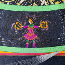 Charger l'image dans la galerie, Carré de soie Clara - Hermès. "Feux d'artifice" 1987. Édition limitée. 90 X 90