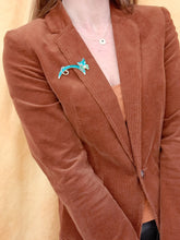 Charger l'image dans la galerie, Broche ancienne Dinah - Chat vert émaillé et strass.