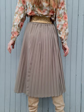Charger l'image dans la galerie, Jupe vintage Léontine - Plissé marron clair. Taille S / M, 36 38, 40.