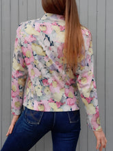 Charger l'image dans la galerie, Blazer vintage Angèle - Fleuri rose pastel. Taille M, 38, 40.