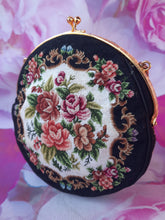 Charger l'image dans la galerie, Bourse ronde vintage Joséphine - Tapisserie fleurie. Toile Canvas