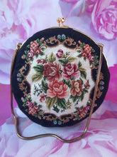 Charger l'image dans la galerie, Bourse ronde vintage Joséphine - Tapisserie fleurie. Toile Canvas