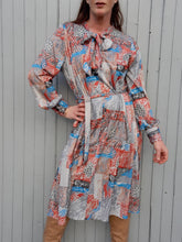 Charger l'image dans la galerie, Robe vintage Alénaïs - Col Lavallière à nouer. Taille L, 40, 42.