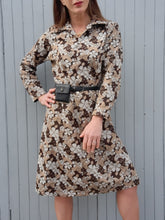 Charger l'image dans la galerie, Robe vintage Éléonore - Imprimé fleuri marron et beige. Taille M, 38, 40.