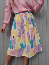 Charger l'image dans la galerie, Jupe plissée vintage Ludivine - Pastel fleuri. Taille XL, 42, 44. Made in France.