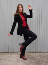 Charger l'image dans la galerie, Ensemble "Seconde" Nana - Blazer et pantalon noirs Bazar de Christian Lacroix. Taille S, 36, 38. Made in France.