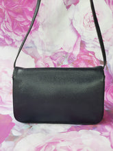 Charger l'image dans la galerie, Pochette vintage Dina - Cuir grainé noir. Lanvin Paris. Made in France.