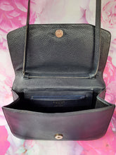 Charger l'image dans la galerie, Pochette vintage Dina - Cuir grainé noir. Lanvin Paris. Made in France.