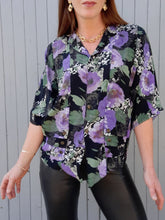 Charger l'image dans la galerie, Blouse vintage Charline - Motifs dentelles et fleurs. Taille M, 38, 40. Made in France.
