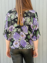 Charger l'image dans la galerie, Blouse vintage Charline - Motifs dentelles et fleurs. Taille M, 38, 40. Made in France.