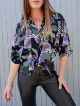 Charger l'image dans la galerie, Blouse vintage Charline - Motifs dentelles et fleurs. Taille M, 38, 40. Made in France.