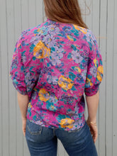 Charger l'image dans la galerie, Chemisette vintage Ness - Manches bouffantes. Print fleuri. Taille L, 40, 42. Made in France.