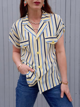 Charger l'image dans la galerie, Chemisette vintage Jade - Rayures jaunes, blanches et bleues. Taille M, 38, 40. Weill