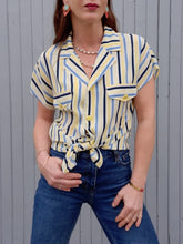 Charger l'image dans la galerie, Chemisette vintage Jade - Rayures jaunes, blanches et bleues. Taille M, 38, 40. Weill