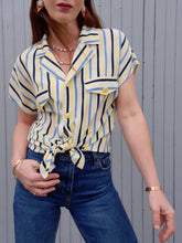 Charger l'image dans la galerie, Chemisette vintage Jade - Rayures jaunes, blanches et bleues. Taille M, 38, 40. Weill