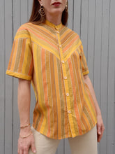 Charger l'image dans la galerie, Chemisette vintage Amy - Plastron en V. Taille S ,36, 38. Bleu Marine Design Paris. Made in France
