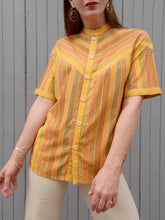 Charger l'image dans la galerie, Chemisette vintage Amy - Plastron en V. Taille S ,36, 38. Bleu Marine Design Paris. Made in France