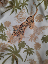 Charger l'image dans la galerie, Chemisette vintage Léanne - Jungle. Taille M, 38, 40. René Derhy.