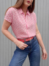 Charger l'image dans la galerie, Chemisette vintage Virginie - Rose à pois. Taille M, 38, 40. Cacharel. Made in France