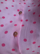 Charger l'image dans la galerie, Chemisette vintage Virginie - Rose à pois. Taille M, 38, 40. Cacharel. Made in France