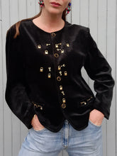 Charger l'image dans la galerie, Blazer vintage Perrine - Panne de Velours noire orné de breloques. Taille XL, 42, 44. Made in France.