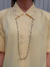 Charger l'image dans la galerie, Chemisette vintage Nadia - Col en dentelle ajourée. Jaune. Taille XXL, 44, 46.
