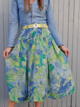 Charger l'image dans la galerie, Jupe vintage Mallaury - Plissé feuillage. Taille M, 38, 40. Claude Bauer. Made in France