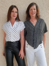 Charger l'image dans la galerie, Chemisette vintage Lou - A nouer. Pois noirs et blancs. Taille XL, 42, 44. Made in France