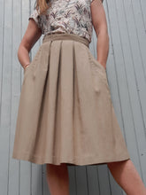 Charger l'image dans la galerie, Jupe plissée vintage Carmélita - Chiné marron / beige. Taille XL, 42, 44. Verdosa Paris
