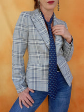 Charger l'image dans la galerie, Cravate Hermès Paris. 100 % soie. Made in France.