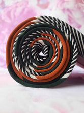 Charger l'image dans la galerie, Cravate Yves Saint Laurent. 100 % soie. Made in Italy