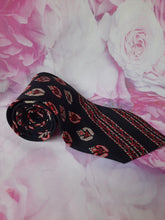 Charger l'image dans la galerie, Cravate Yves Saint Laurent Paris. 100 % soie. Made in Italy