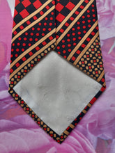 Charger l'image dans la galerie, Cravate Emanuel Ungaro Paris. 100 % pure soie. Made in Italy.