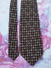 Charger l'image dans la galerie, Cravate Yves Saint Laurent Paris. 100 % soie. Made in Italy.