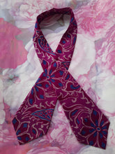 Charger l'image dans la galerie, Cravate Ascot - Pierre Cardin. Made in France.