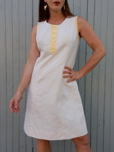 Charger l'image dans la galerie, Robe vintage Norine - Trois trous. Jaune et blanche. Taille M, 38, 40.