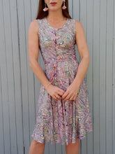Charger l'image dans la galerie, Robe vintage Donna - Tissu texturé parme, anis, vert et blanc. Taille XS, 34, 36