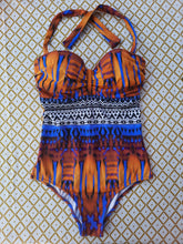 Charger l'image dans la galerie, Maillot de Bain vintage Emmy - Imprimé ethnique. Taille M, 38, 40. Bonnet E. Feba.