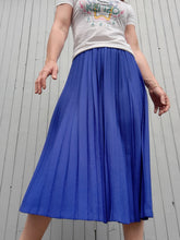 Charger l'image dans la galerie, Jupe culotte vintage Anna - Plissé permanent bleu électrique. Taille S, 36, 38. Made in France.