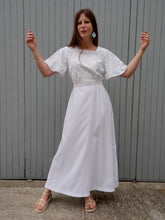 Charger l'image dans la galerie, Robe vintage Ellen - Blanche à damier ton sur ton. Taille M, 38, 40. Le Trianon