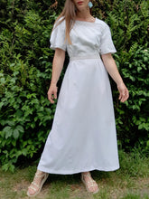 Charger l'image dans la galerie, Robe vintage Ellen - Blanche à damier ton sur ton. Taille M, 38, 40. Le Trianon