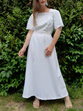 Charger l'image dans la galerie, Robe vintage Ellen - Blanche à damier ton sur ton. Taille M, 38, 40. Le Trianon