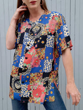 Charger l'image dans la galerie, Chemisier vintage Lili - A carreaux bariolés. Taille XXL, 44, 46. Damart.