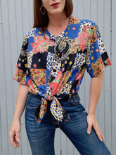 Charger l'image dans la galerie, Chemisier vintage Lili - A carreaux bariolés. Taille XXL, 44, 46. Damart.