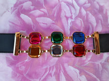 Charger l'image dans la galerie, Ceinture vintage Myriam - Croûte de cuir noir et strass multicolores. Cœurs. Taille ajustable.