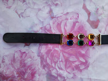 Charger l'image dans la galerie, Ceinture vintage Myriam - Croûte de cuir noir et strass multicolores. Cœurs. Taille ajustable.