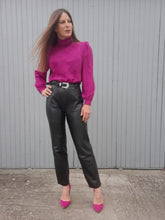 Charger l'image dans la galerie, Pantalon vintage Adélaïde - Cuir d'agneau noir. Taille L, 40, 42. Made in Belgium.