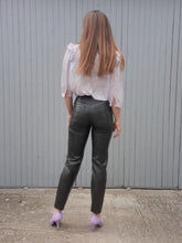 Charger l'image dans la galerie, Pantalon vintage Jordanne - Simili cuir noir. Taille XS, 34, 36.